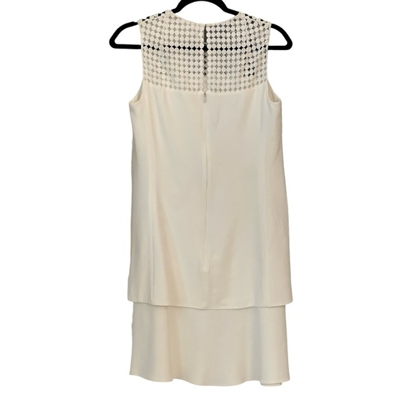 AKRIS Punto White Embroidered Dress NWOT Size 4 - Picture 3 of 15